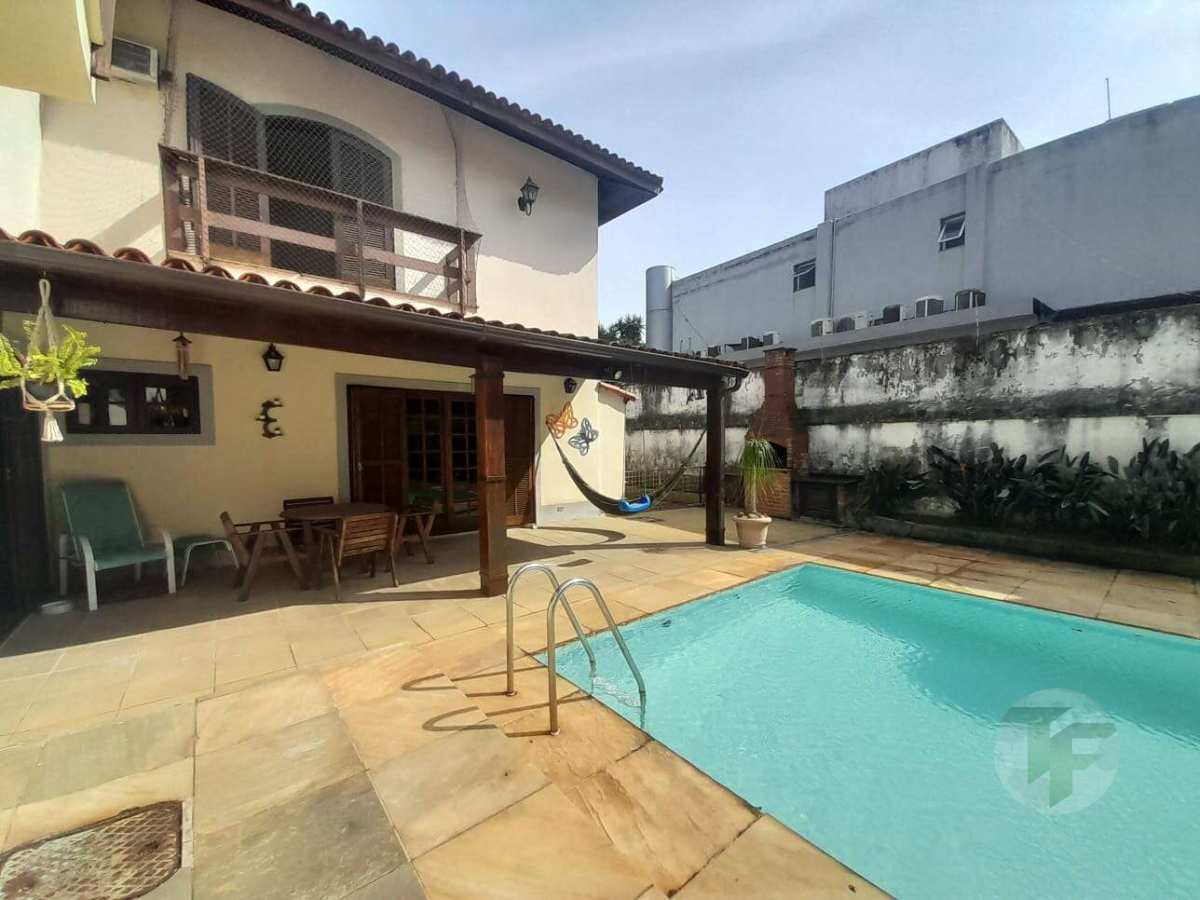 Casa à venda em Rio de Janeiro, Recreio dos Bandeirantes, com 5 quartos, 700m²