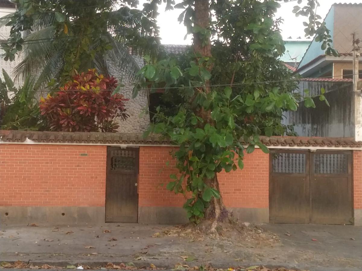 Casa à venda em Rio de Janeiro, Marechal Hermes, com 4 quartos, 140m²