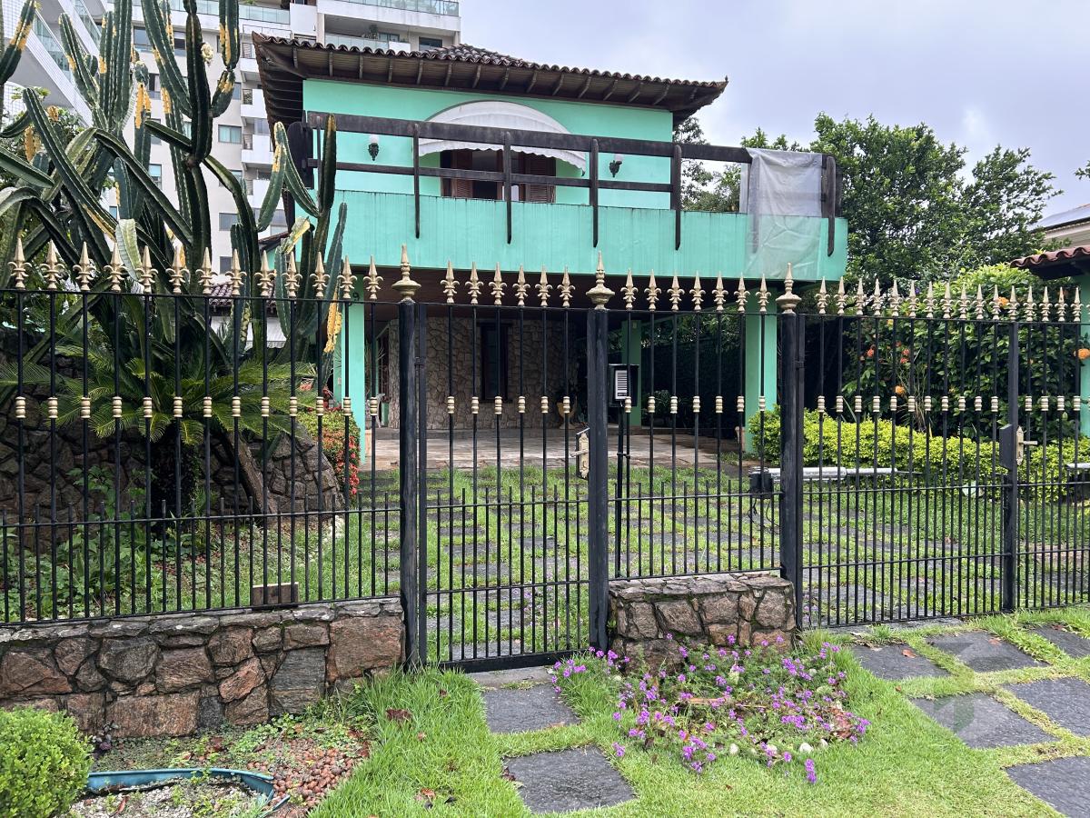 Casa de condomínio à venda em Rio de Janeiro, Freguesia (Jacarepaguá), com 5 quartos, 519m²