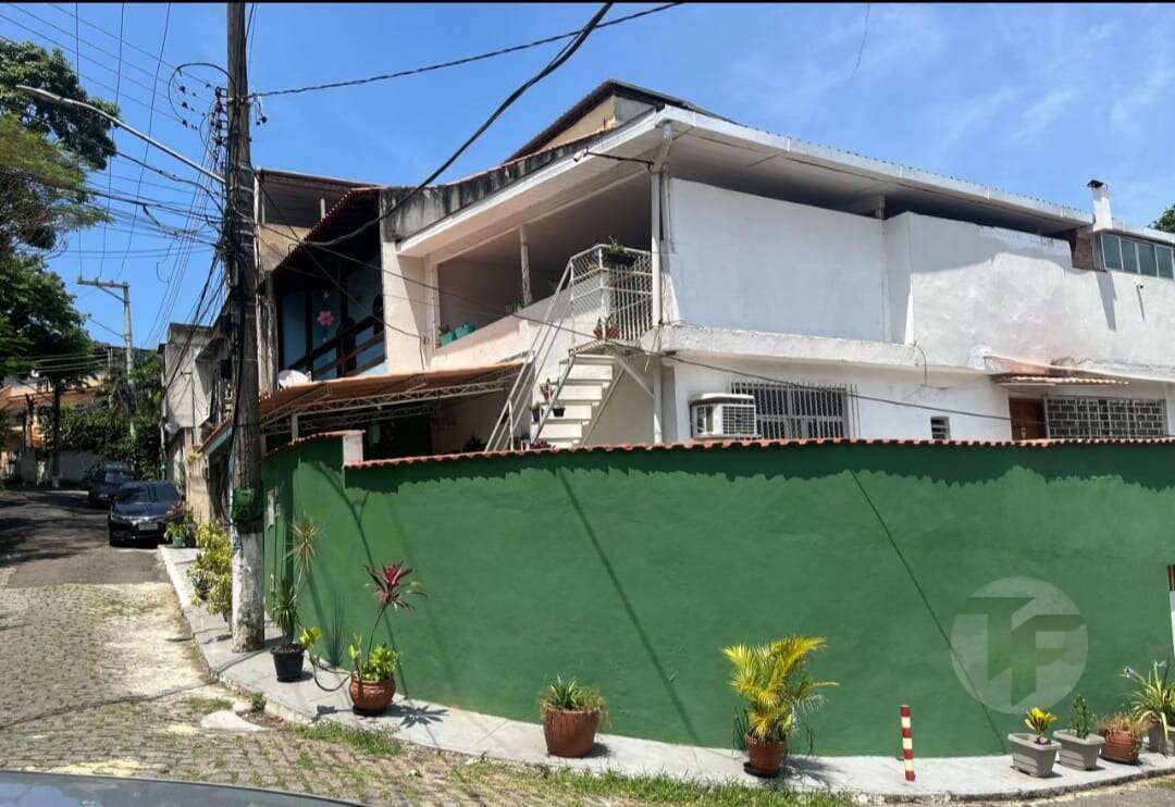 Casa Linear em Condomínio - TF Consultoria & Gestão de Imóveis