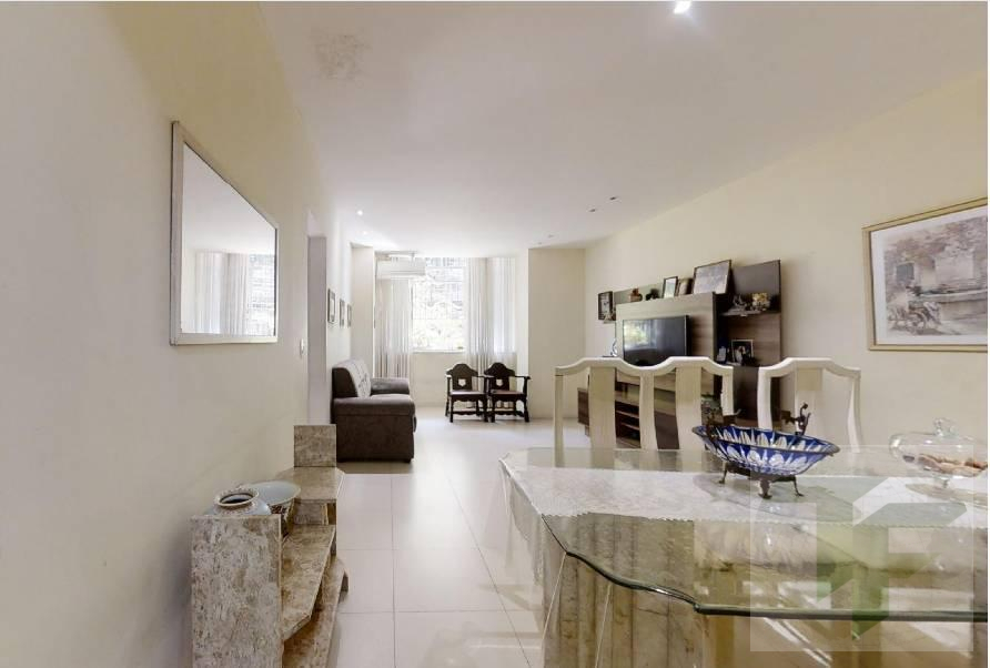 Humaitá junto a Lagoa e Jardim Botânico. 300Mil Abaixo do preço, e bem dividido tendo vaga escriturada - TF Consultoria & Gestão de Imóveis