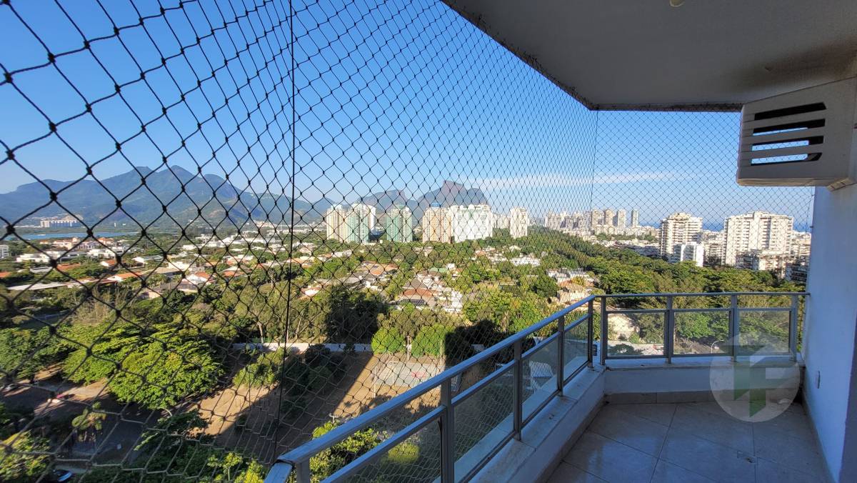 Sala 2Qtos com dependência no Condomínio Rosa da Barra - TF Consultoria & Gestão de Imóveis