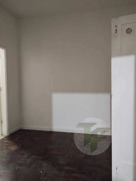 Sala e Quarto de 50m² na Avenida Atlântica - TF Consultoria & Gestão de Imóveis